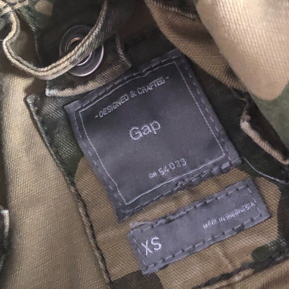 GAP Jacket Mens Extra Small Camouflage Flap Pockets Goth Steampunk Y2K Zip - Picture 3 of 7